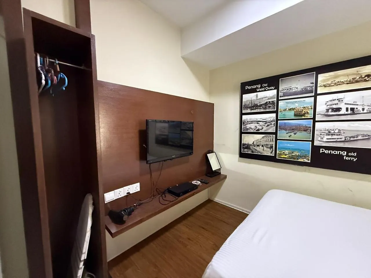 Apartment Duplex Seaview Comfort Stay In City By Iz George Town