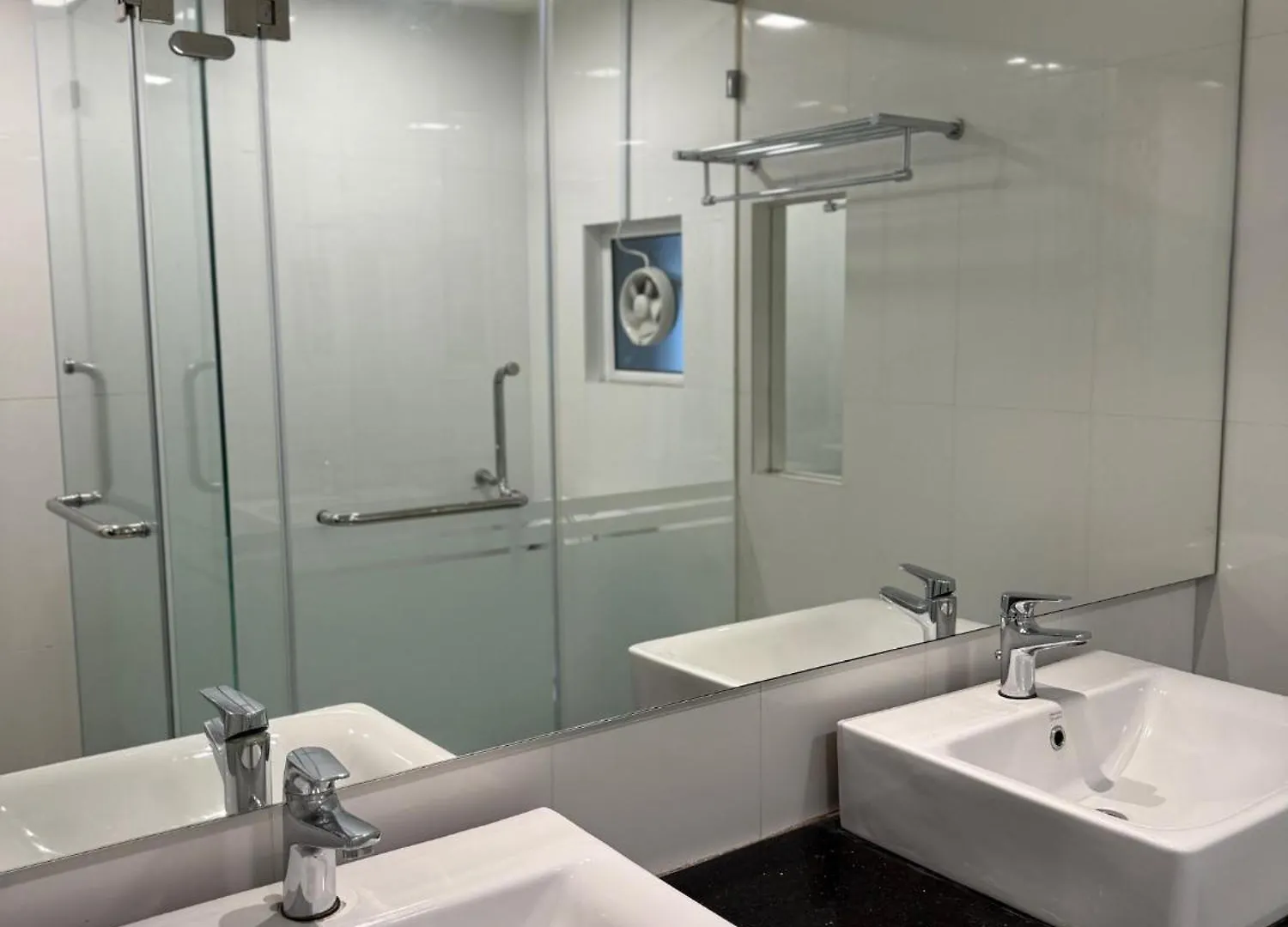 Daire Duplex Seaview Comfort Stay In City By Iz George Town